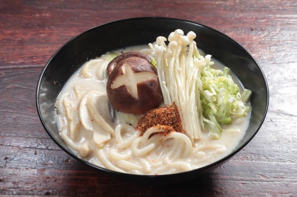 宝宝辅食彩色面条的做法