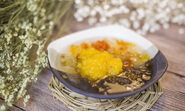 银耳莲子粥.jpg