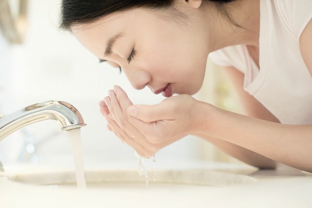 异物进眼睛以后要如何处理