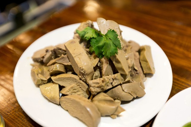 猪肝不适合和哪些食物搭配食用
