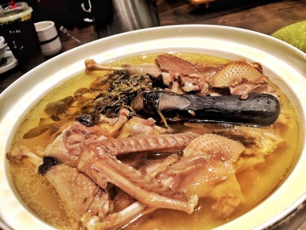 胡萝卜可以搭配鸭肉一起炖煮吗