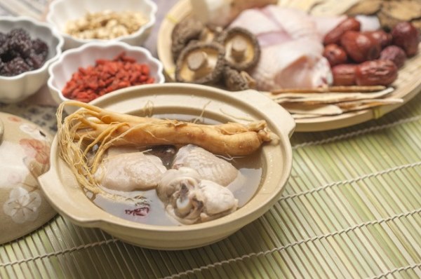 鸡头里面有毒性成分吗