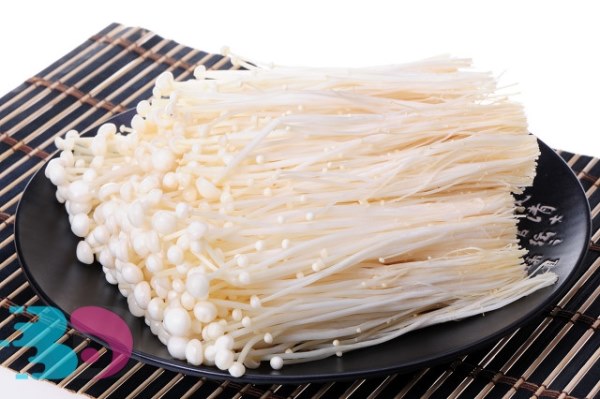 金针菇炒鸡蛋需要焯水吗