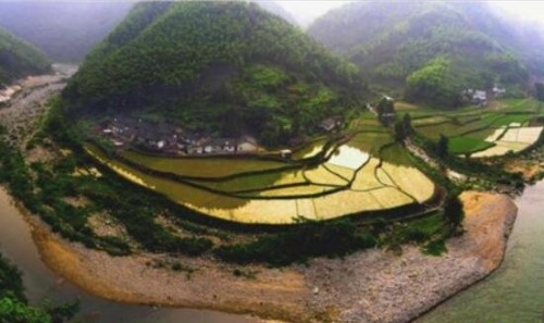 安徽天柱山神秘洞穴之谜 科学探索30年无人能解神仙洞