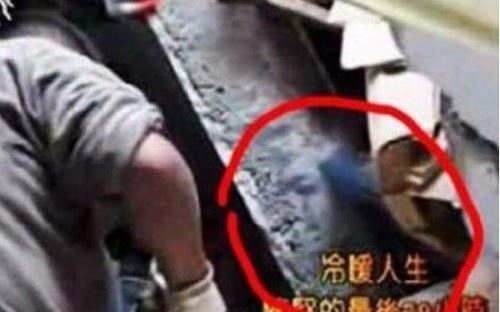 云南诡异佛像之谜 4.6级地震寺庙倒塌佛像屹立不倒无解