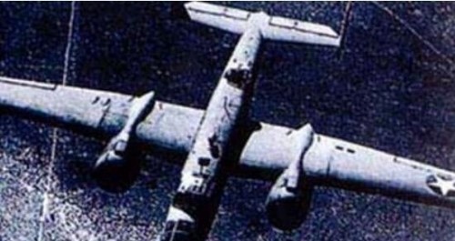 1955年 914号班机穿越时空事件消失35年再现机场/谣言