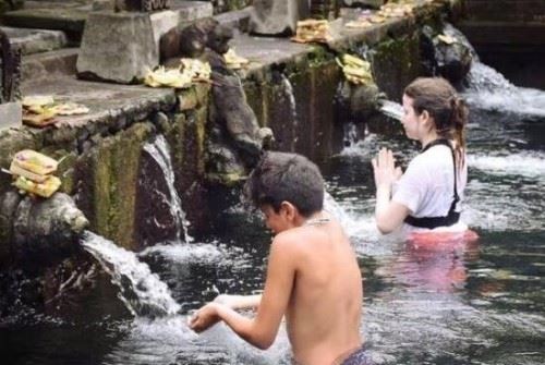 法国起死回生的圣泉 法国劳狄斯泉水能治癌症吗?起死回生
