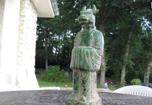 人身牛头怪迷宫之谜 人和牛的杂交品种神话真实存在