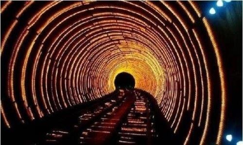 贵州时光隧道是真的吗?竟然真的可以让时间倒退一个小时