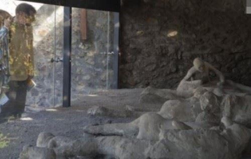 揭秘庞贝城灭亡之谜 触犯了神被火山吞噬乱伦/草菅人命
