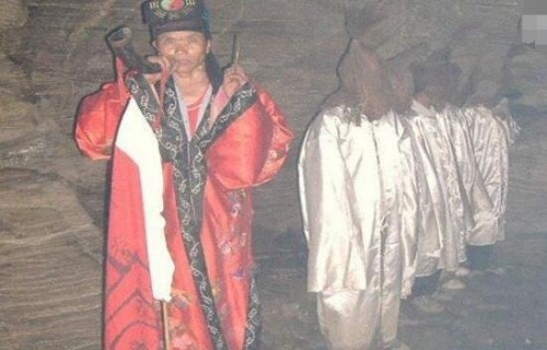湘西赶尸之谜 揭秘湘西赶尸由来真实存在/来源魔神蚩尤