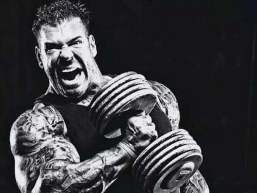 巨臂哥Rich Piana 为梦想疯狂注射类固醇用药过量致死