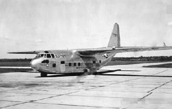 1955年 914号班机穿越时空事件消失35年再现机场/谣言