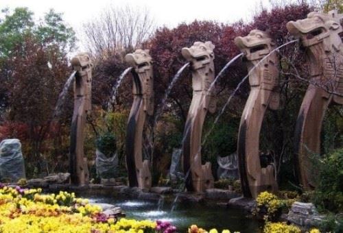 揭秘济南五龙潭怪事 验证千年传说潭内有秦琼化身的龙