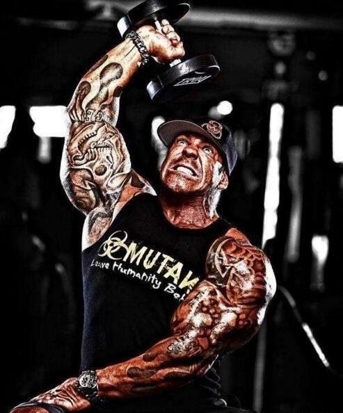 巨臂哥Rich Piana 为梦想疯狂注射类固醇用药过量致死