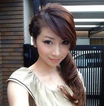 46岁南京不老仙妈宛如少女 与16岁儿子王纪庭拍照像情侣