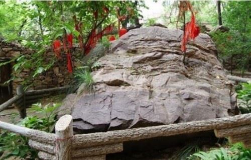 河南太行山猪叫石千古之谜 巨石发出猪叫声能预测灾难