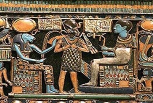 埃及古代法老王雌雄同体之谜 基因突变乳房突出患疾病