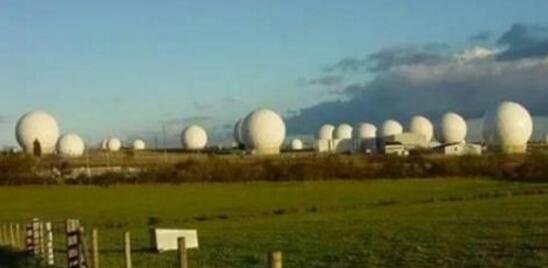 曼威斯山英国皇家空军基地 暗中监视世界所有国家动向
