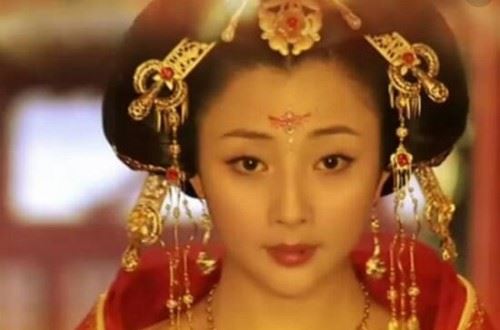 中国古代四大美女杨贵妃生死之谜 杨贵妃在马嵬坡自杀