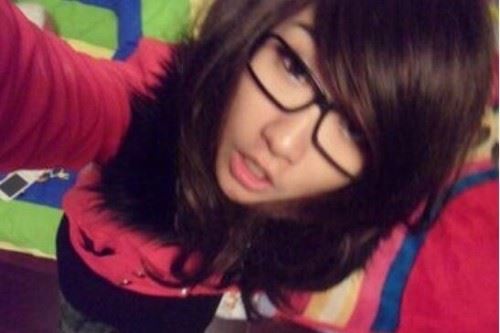 iphone女陈珂妮事件 为iphone陪睡被男友抓到PY交易