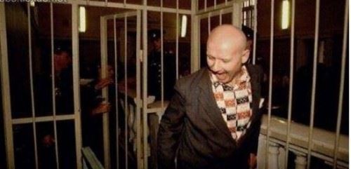 不举俄罗斯杀人狂Andrei Chikatilo 奸杀53人曾是教师