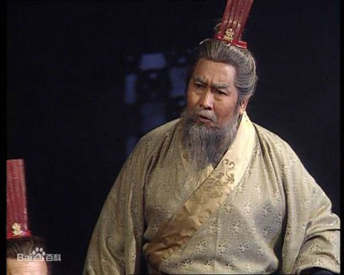 黄盖在赤壁之战立了大功为什么没有升官? 黄盖在赤壁之战立了大功为什么没有升官?