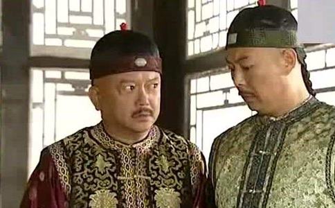 历史上嘉庆上位后为何要杀位高权重的和珅?