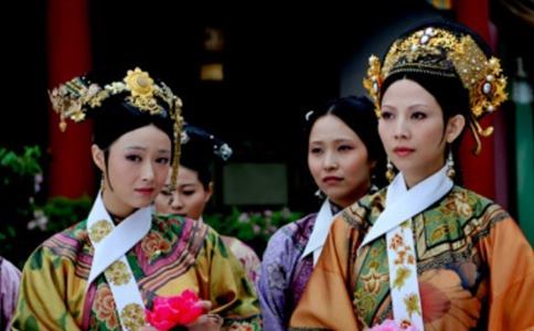 甄嬛传中从哪些地方可以看出皇上最喜欢的是华妃而不是甄嬛? 甄嬛传中从哪些地方可以看出皇上最喜欢的是华妃而不是甄嬛?