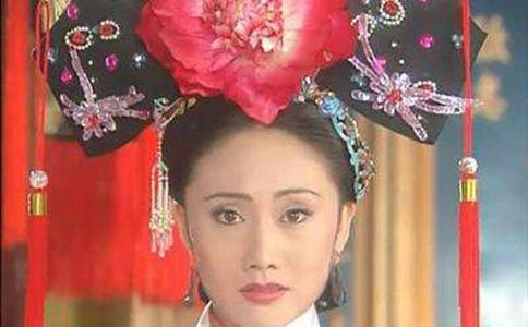 历史上清朝嘉庆皇帝生母是谁?是令妃娘娘吗? 历史上清朝嘉庆皇帝生母是谁?是令妃娘娘吗?
