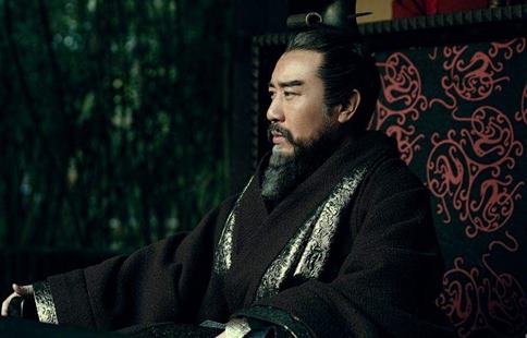 曹操梦见三马同槽是什么意思?三马指的是谁? 曹操梦见三马同槽是什么意思?三马指的是谁?