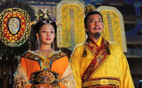 唐玄宗这么喜欢杨贵妃为什么杨贵妃最后没有成为皇后? 唐玄宗这么喜欢杨贵妃为什么杨贵妃最后没有成为皇后?