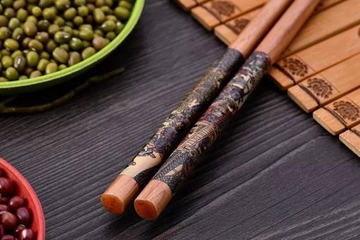 历史上筷子是怎么流传到欧洲的 中国餐具如何改变欧洲的饮食方式 历史上筷子是怎么流传到欧洲的 中国餐具如何改变欧洲的饮食方式