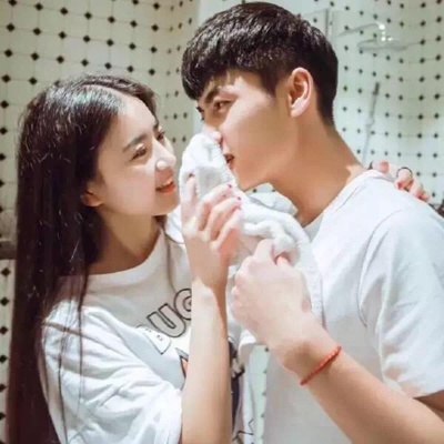 你现在还会不会被爱情冲昏头?