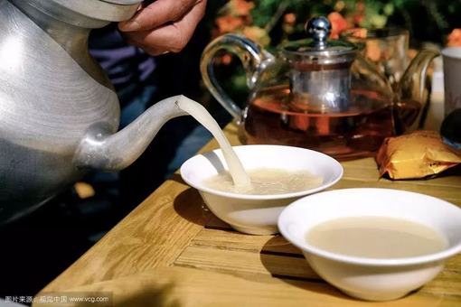 藏族茶文化是怎样的?有着什么特色? 藏族茶文化是怎样的?有着什么特色?