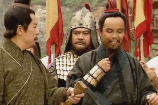 衣冠不整什么意思?衣冠不整典故出处介绍 衣冠不整什么意思?衣冠不整典故出处介绍