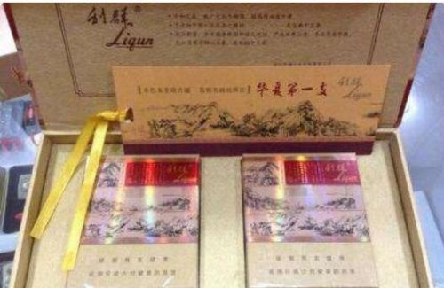 中国最贵十大名烟 中国最贵的香烟前十名(黄鹤楼大金砖3万/条)