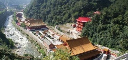 电视剧终南山在哪里 陕西省西安市境内(道教全真派发祥地)