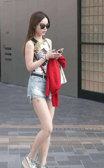 中国平均身高第一省 随处可见的大长腿美女(女性平均身高170)