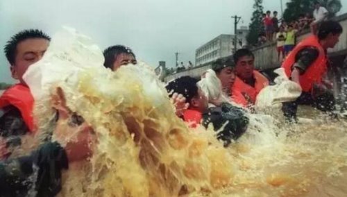 世界十大最严重的自然灾害 智利海啸天灾死200万人