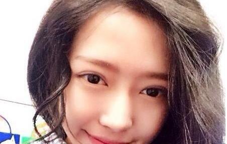 越南最美女大学生中国走红 已俘获一大批宅男(组图)