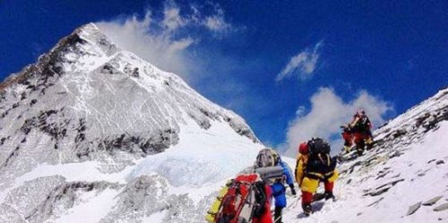 世界第二高峰也在中国 乔戈里峰最难攀登(高度:8611米)