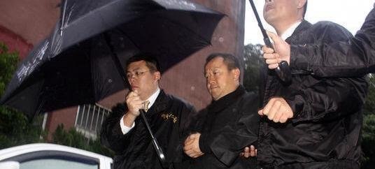 曾志伟父亲是香港警长曾启荣 五亿探长雷诺原型吕乐的心腹大将
