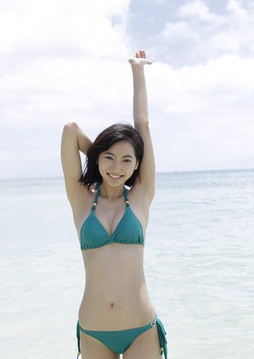 武田玲奈的比基尼海外初体验 清纯性感美若天仙