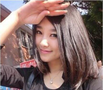 越南最美女大学生中国走红 已俘获一大批宅男(组图)