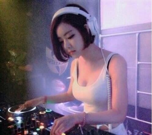 世界最美女dj 韩国dj soda黄素熙美得不可方物(身材更是火辣)
