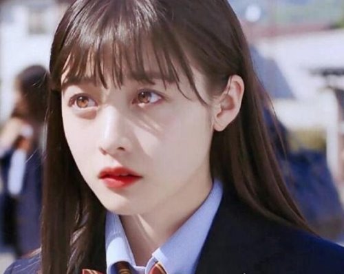 日本千年一遇美少女 桥本环奈从小美到大(超清纯写真)