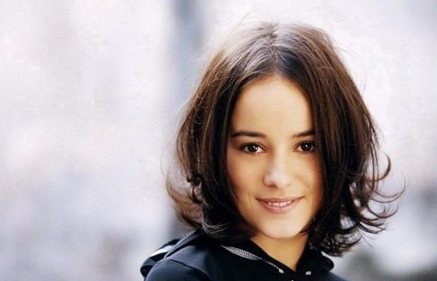 世界第一美女竟是韩国整容女林珍娜 这些人都秒杀她