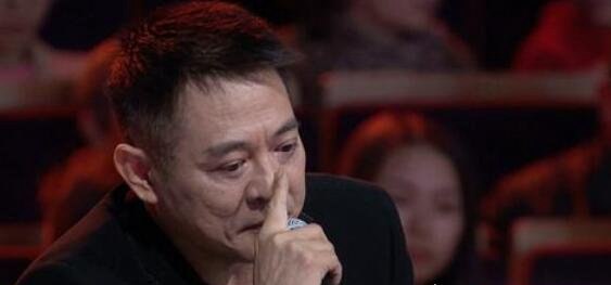 李连杰得了什么病 浑身是伤还得了甲亢(遗嘱准备好了)