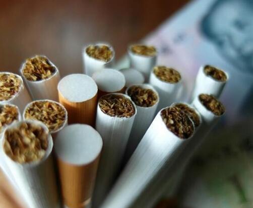 中国最贵的烟700万是假的 利群—富春山居最贵售价2万（醇厚淡雅）